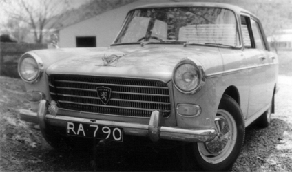 RA 790. A & RA = Belingwe & Shabani (now Mberengwa) in Zimbabwe. Peugeot 404.