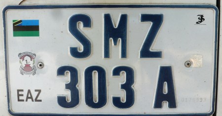 and the new style on a Land Rover - SMZ 303 A.