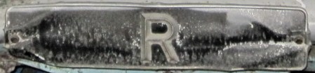 R = Resident. A Bluemels-manufactured plate for Zanzibar.