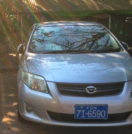 bur-2013comv-txi-tourist-yangon_8h-6379-2017vb