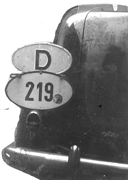 (D 07-50)(temp).Bremerhaven_219_r_UScar.vbKS